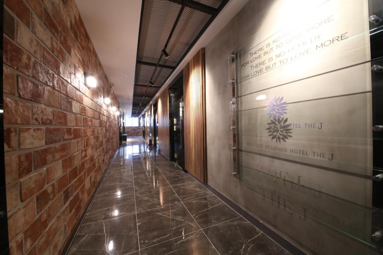 The J Hotel Daegu Exterior photo
